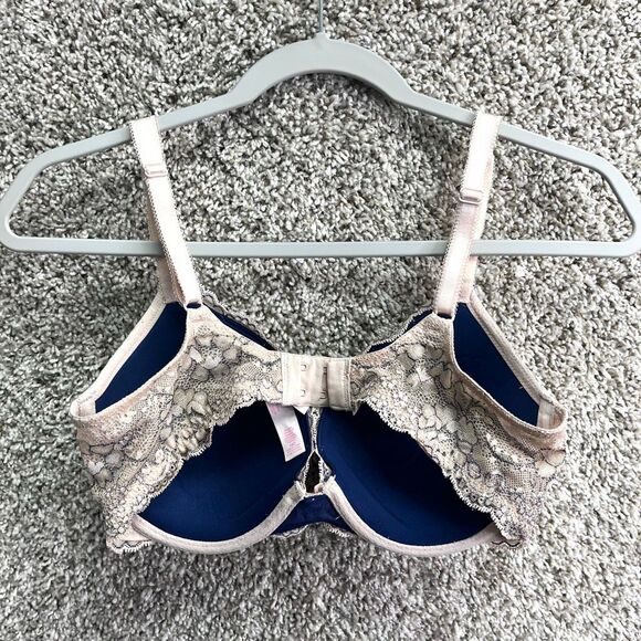 Victoria’s Secret Bra Women’s 34D Dream Angels Beige Lace Perfect Coverage - Picture 2 of 4